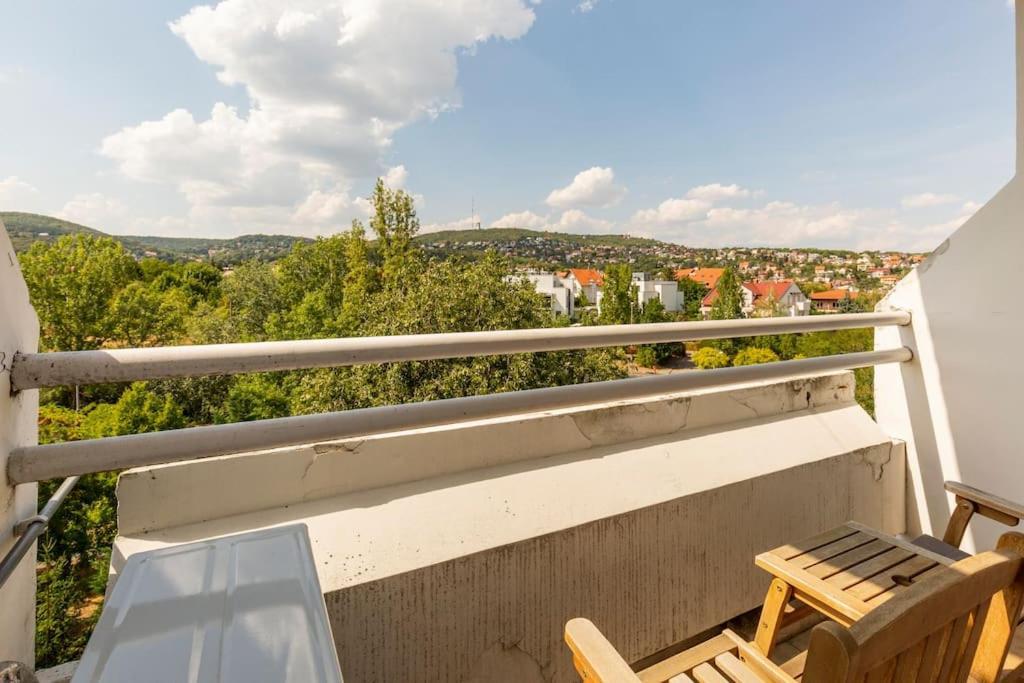 Lovely 1 Bedroom Flat - Gazdagret Βουδαπέστη Εξωτερικό φωτογραφία